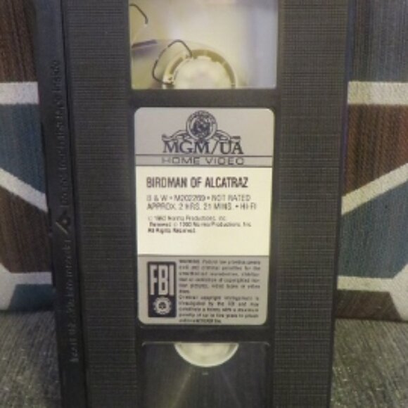 BIRDMAN OF ALCATRAZ - 1962 - VHS (1990 Release) - Picture 6 of 9